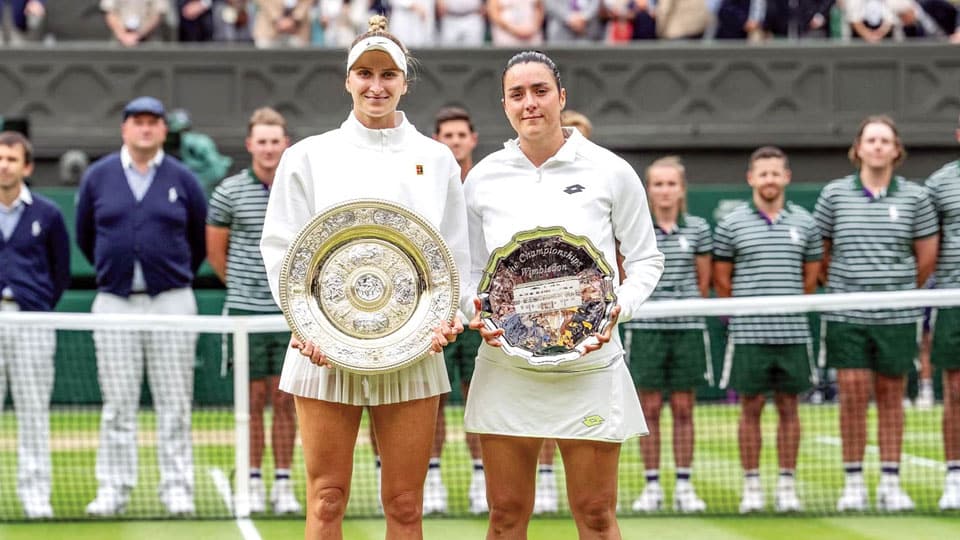 Vondrousova becomes first unseeded Women’s Singles Champion at Wimbledon