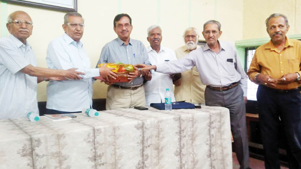 Talk on Dr. Kalam for Elder Citizens