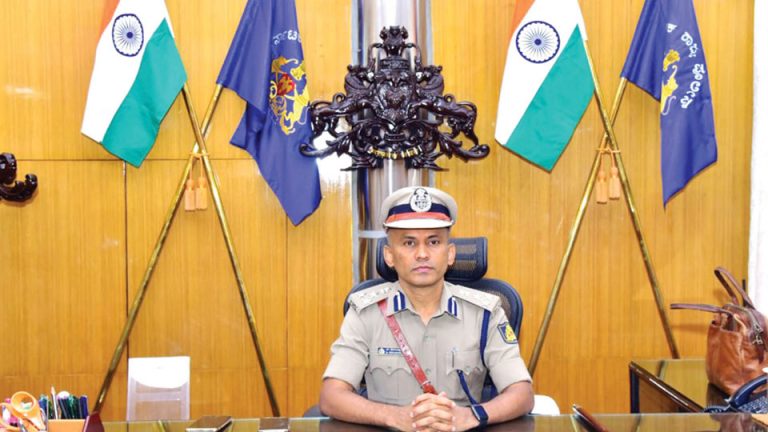 Dig P DIGP to form special teams; to increase patrolling - Star of Mysore
