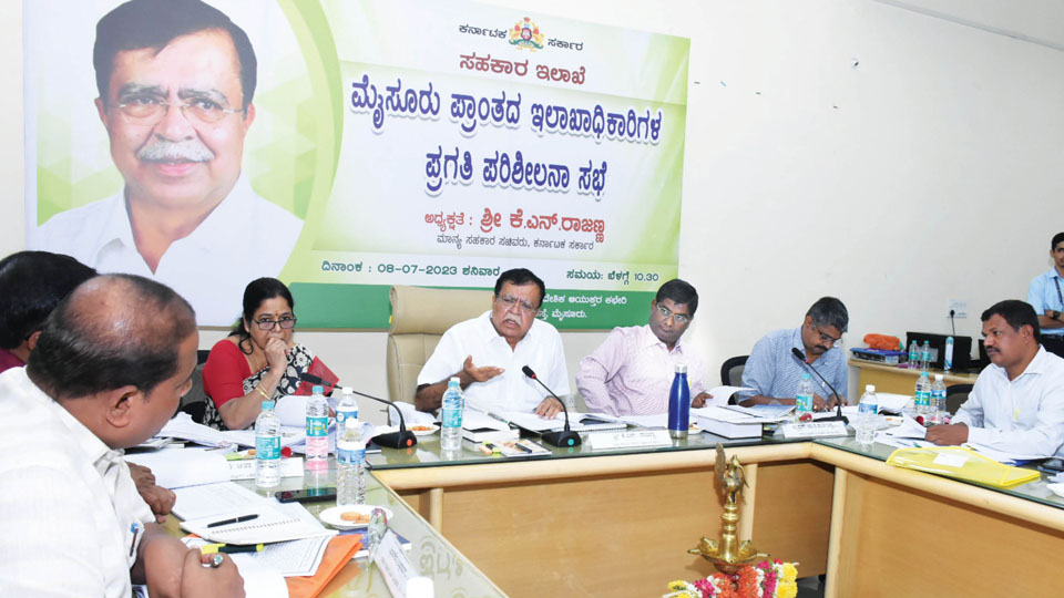 Co-operation Minister K.N. Rajanna holds progress review meeting