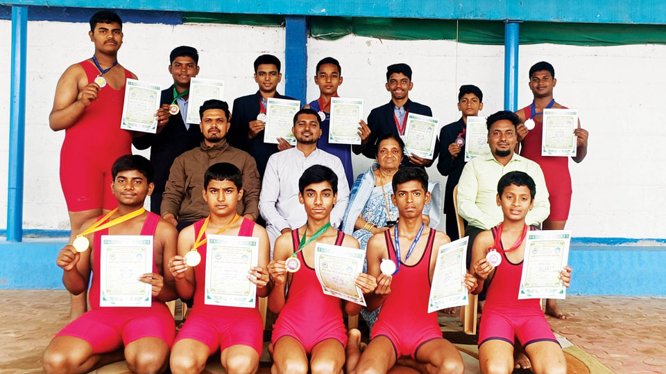 Citizen Convent students excel in District-level Wrestling