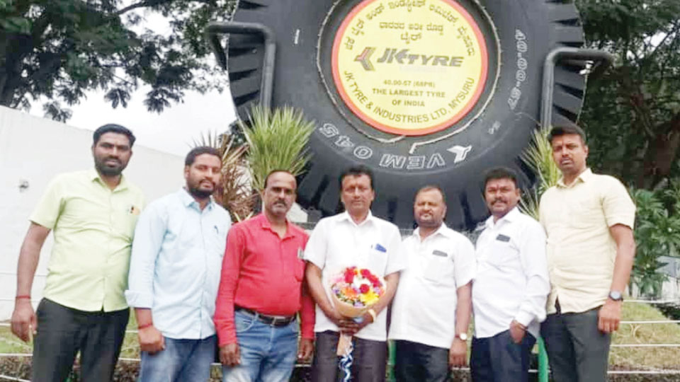 Office-bearers of Vikrant Tyres Employees Union