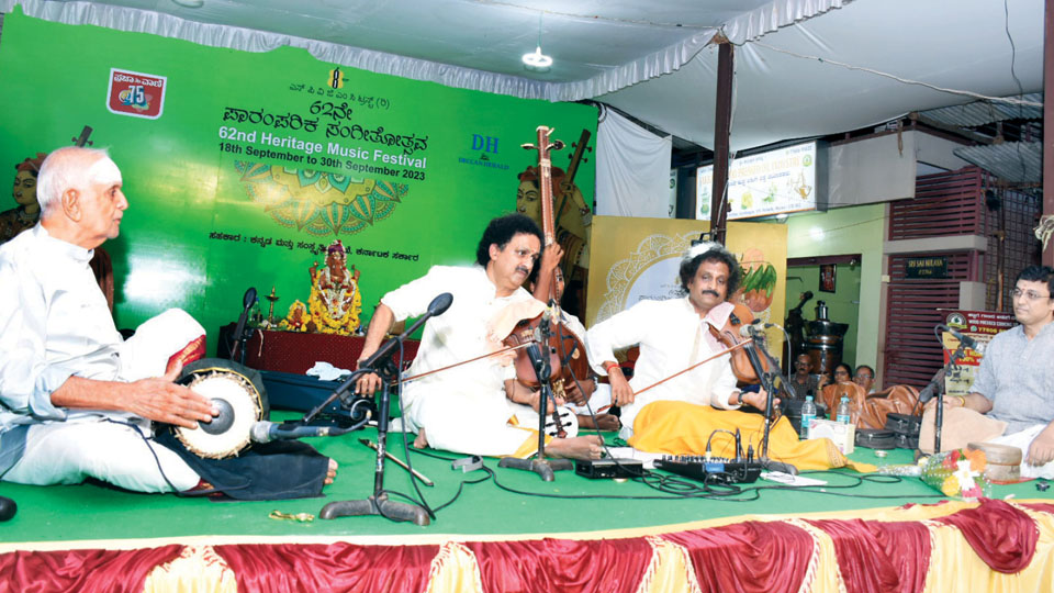 Mysore Brothers perform at 8th Cross Ganesha Pandal