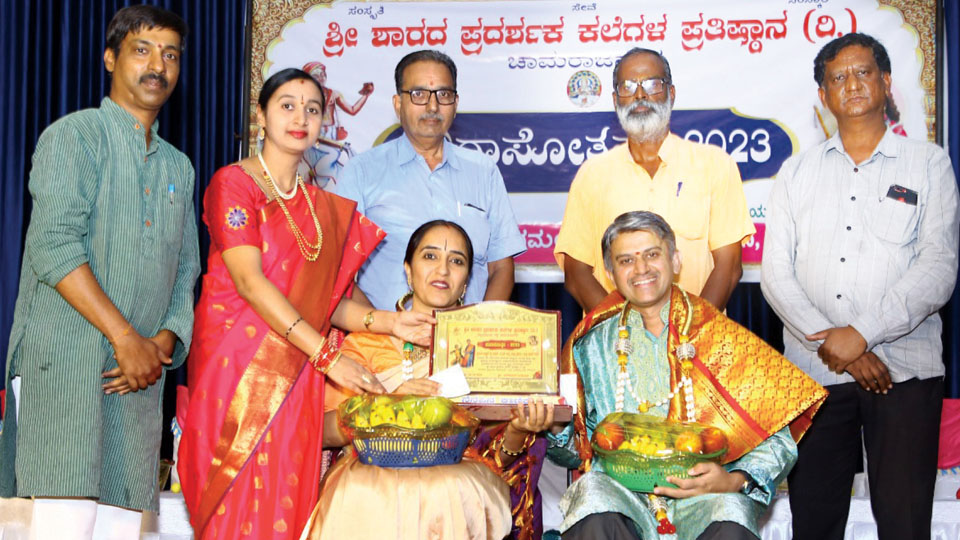 ‘Hari Daasa Nritya Gaana Shironmani’ title conferred on city’s artiste couple