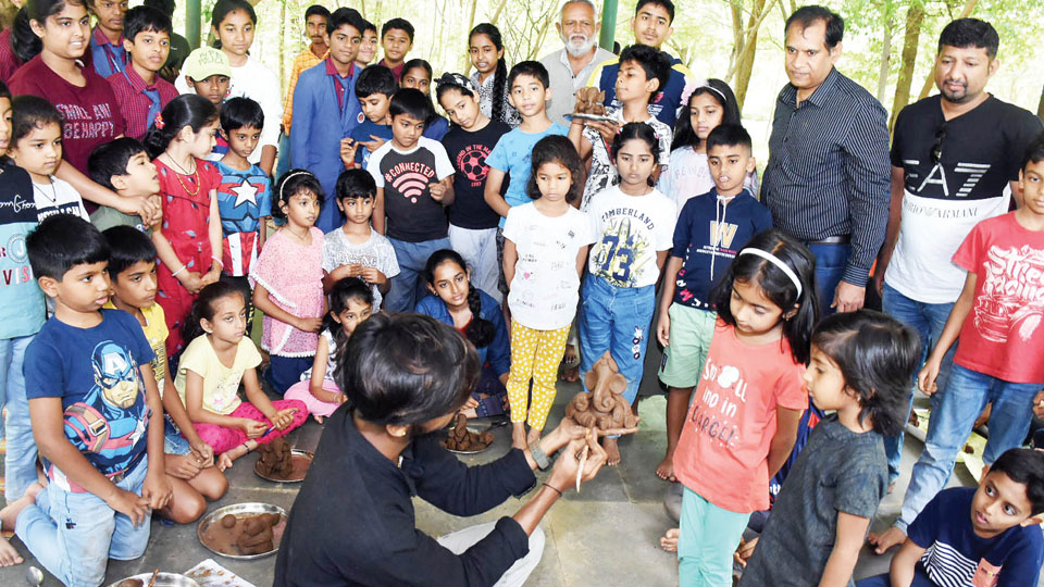 Eco-friendly Ganesha workshop