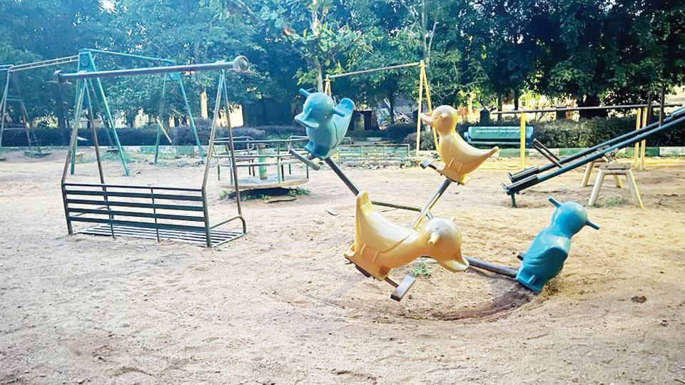 Pathetic condition of kids play area in public park