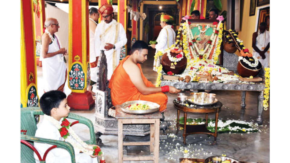Yaduveer performs Saraswathi Puja at Mysore Palace