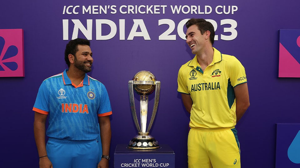 Australia win toss, elect to bat first against India