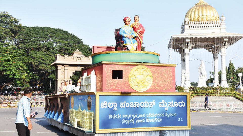 Tableaux make a mark in Dasara procession