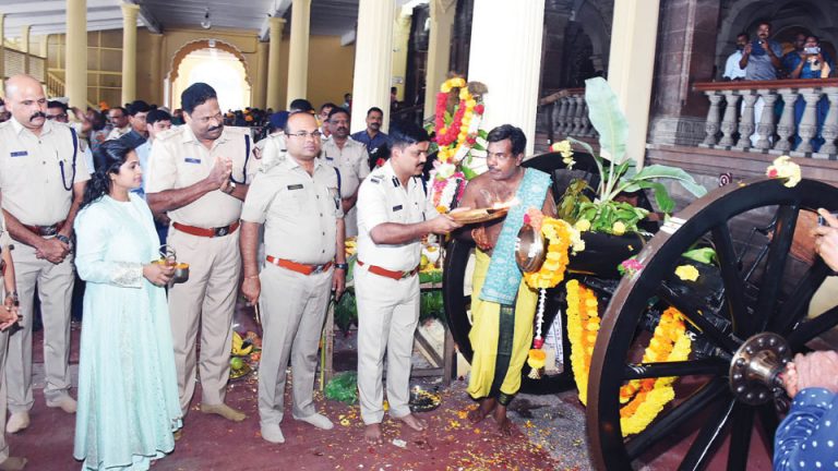 Ahead Of Navarathri, Traditional Puja Performed To Cannons At Palace ...