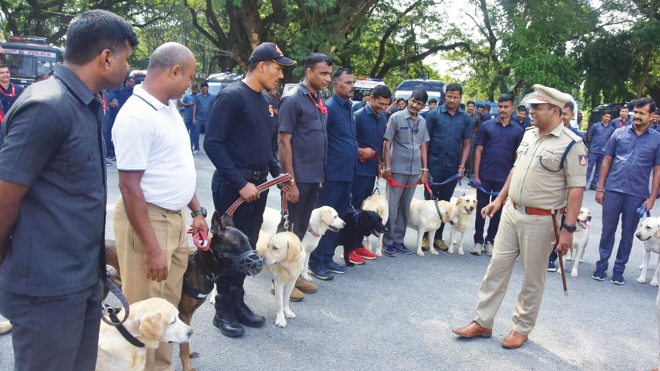 Dasara 2023: Additional Bomb and Dog squads arrive in city
