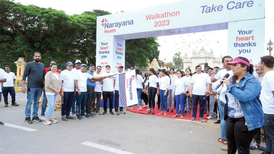 Narayana Hospital conducts walkathon to create awareness on heart disease