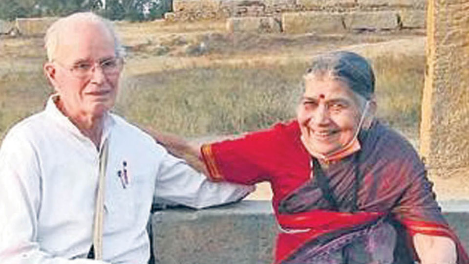 Extraordinary couple, custodians of Hindu culture