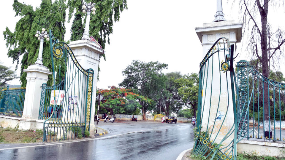 Lalitha Mahal Palace Arch Gate still in a neglected state