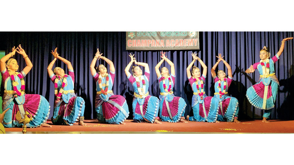 ‘Aashwayuja’ edition of Champaka Rashtreeya Kalaa Utsava held