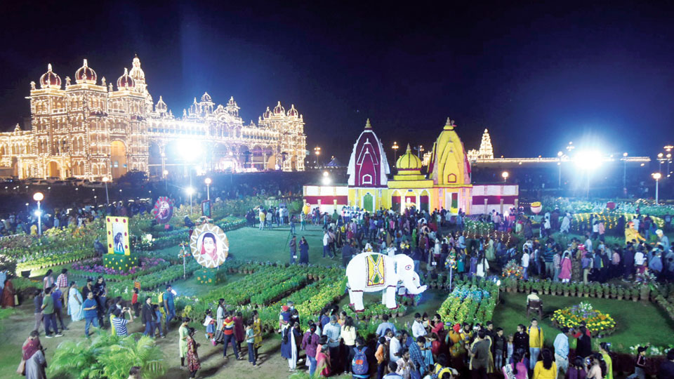 Winter Flower Show at Mysore Palace from Dec. 22