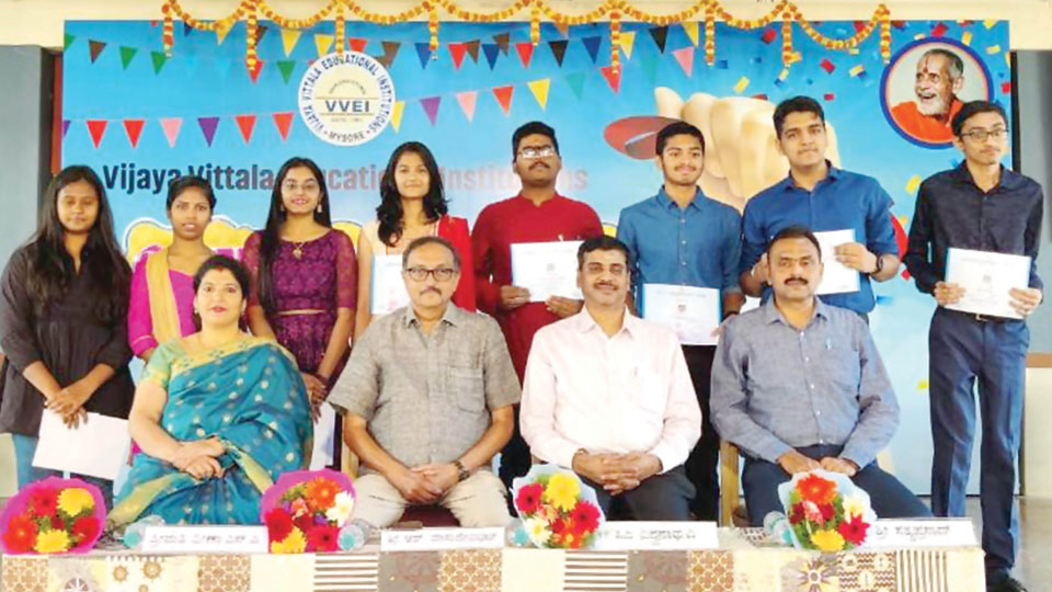 Annual Day Celebrations at Vijaya Vittala PU College