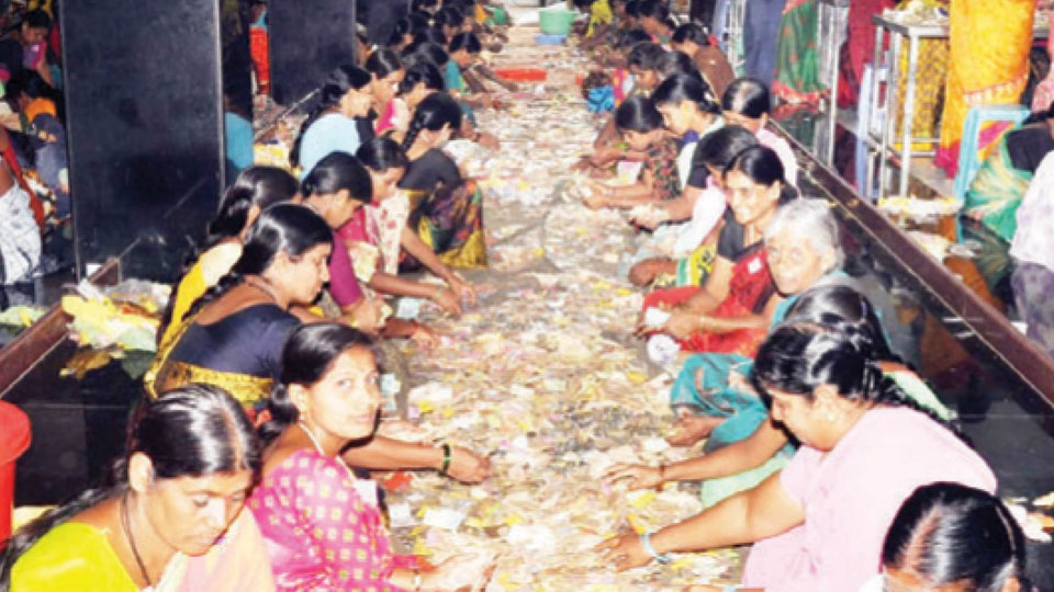 Rs. 2.04 crore hundi collection at Nanjangud temple