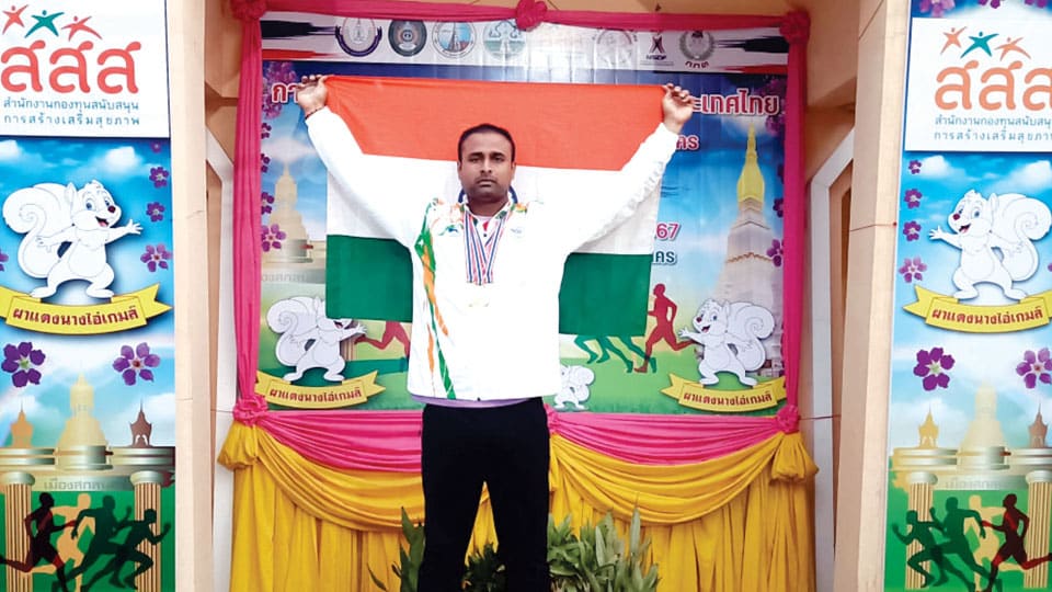 Wins medals in Intl. Athletic Meet