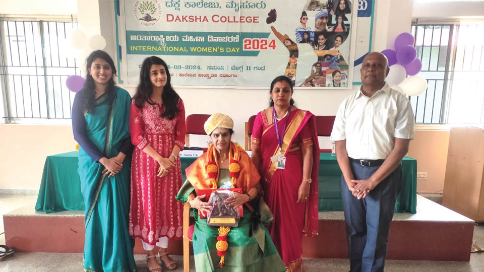 Daksha College felicitates Padma Shri Awardee Rani Machaiah