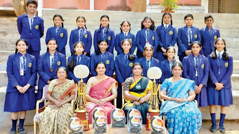 Winners of JSS Inter-School Cultural Competitions at Suttur Jathra