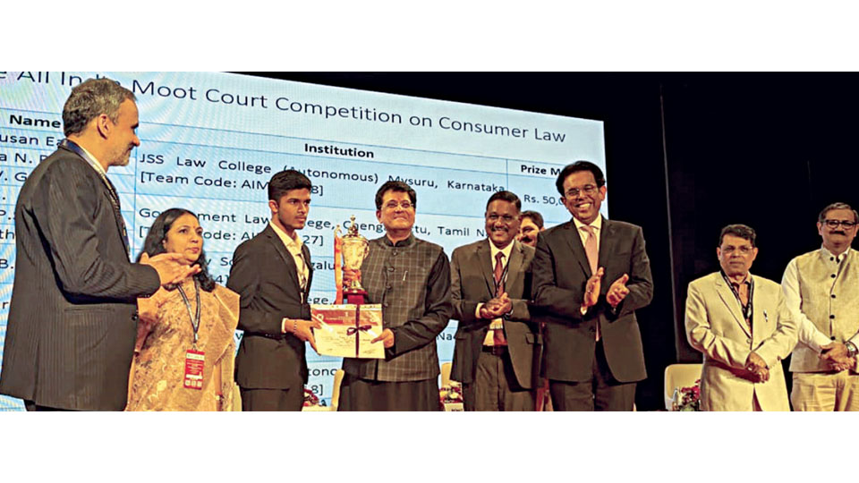 JSS Law College students win All India Moot Court Competition