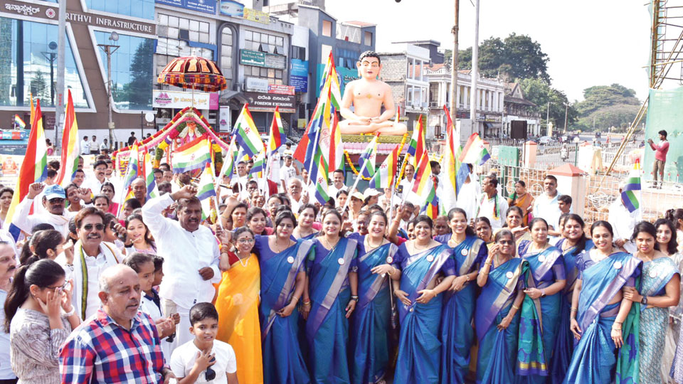 Mahaveer Jayanti celebrated in city