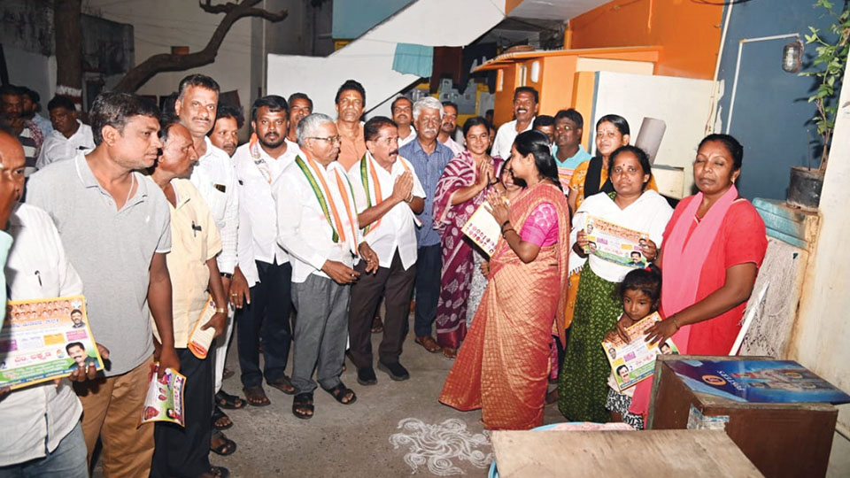 Ex-MLA M.K.Somashekar campaigns for Congress candidate in KR Constituency