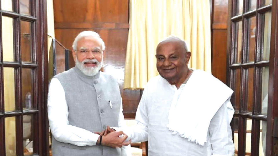 Former PM H.D. Deve Gowda to share stage with PM Modi