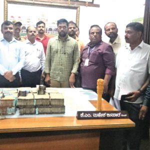 Rs. 81.90 lakh seized at Rammanahalli