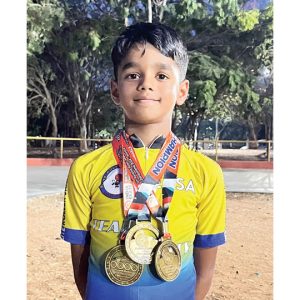 Wins medals in National Roller Skating Ranking Championship