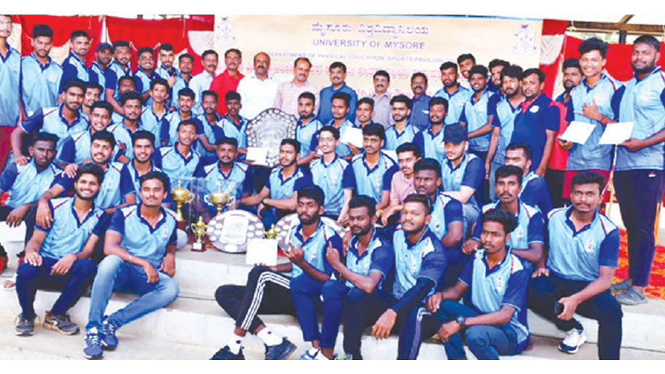 University of Mysore Inter-Collegiate Inter-Zonal Sports Meet: PGSC wins overall championship