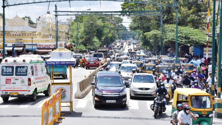 Address traffic congestion on Sayyaji Rao Road-K.R. Circle junction ...