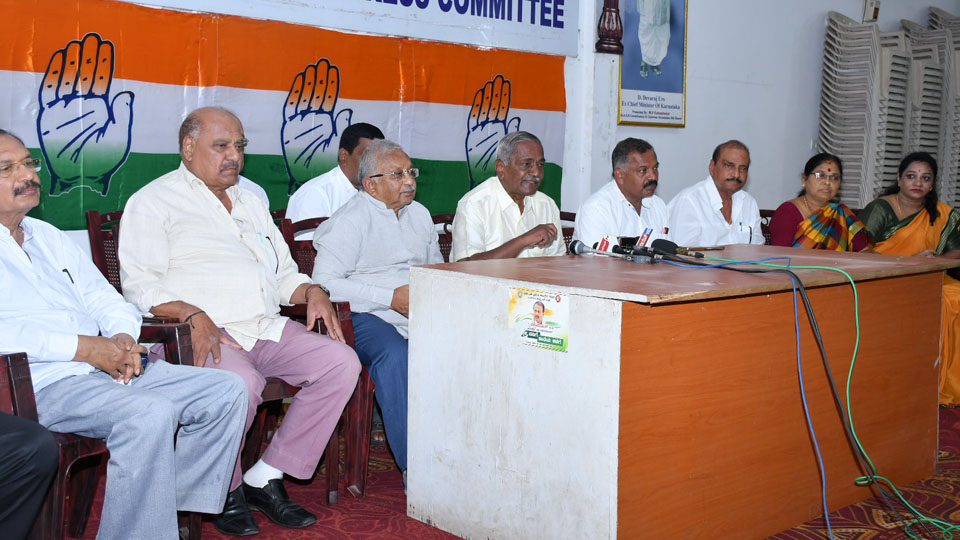 Legislative Council Polls from South Teachers Constituency: Former Congress Mayors urge voters to support Marithibbegowda