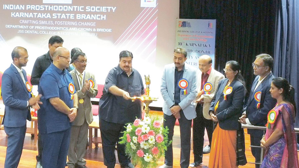 10th Annual Meet of Indian Prosthodontic Society held