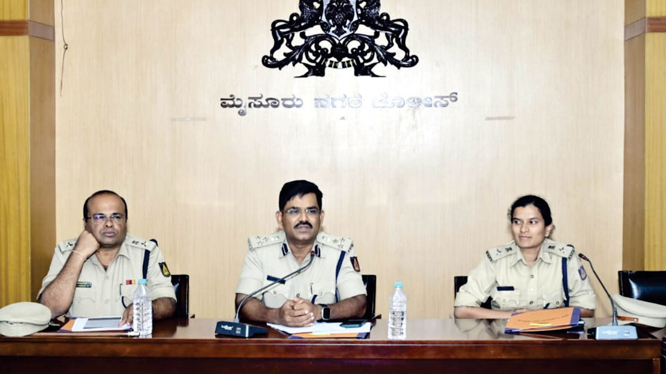Police Commissioner asks subordinates to be active for curbing crimes