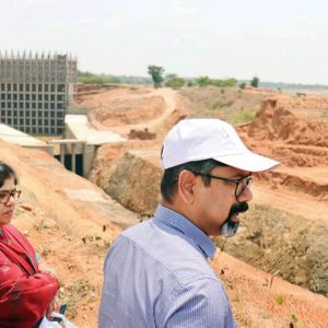 Hale Unduwadi Drinking Water Project: Additional Chief Secretary reviews progress; gets update from officers