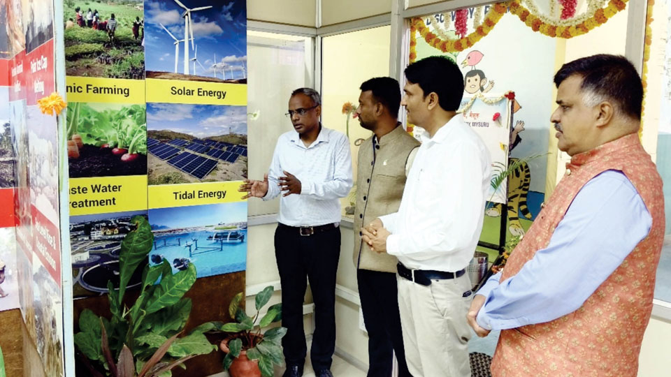 Exhibition on ‘Climate Change and Sustainable Lifestyle’ held at RMNH