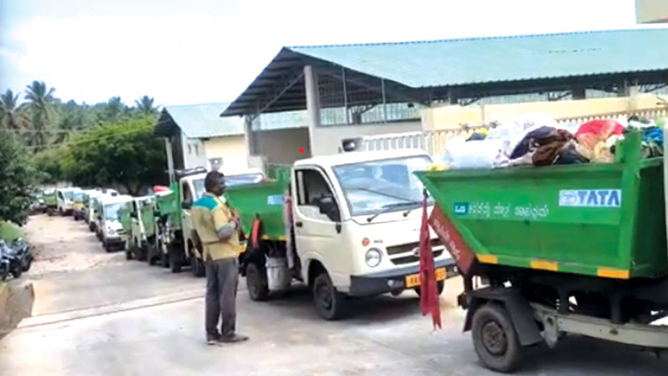 Protest halts garbage transport to Kesare Solid Waste Plant