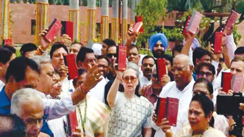 I.N.D.I.A bloc holds protest with copy of Constitution