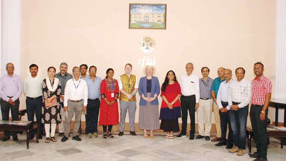 Australian delegation visits CSIR-CFTRI