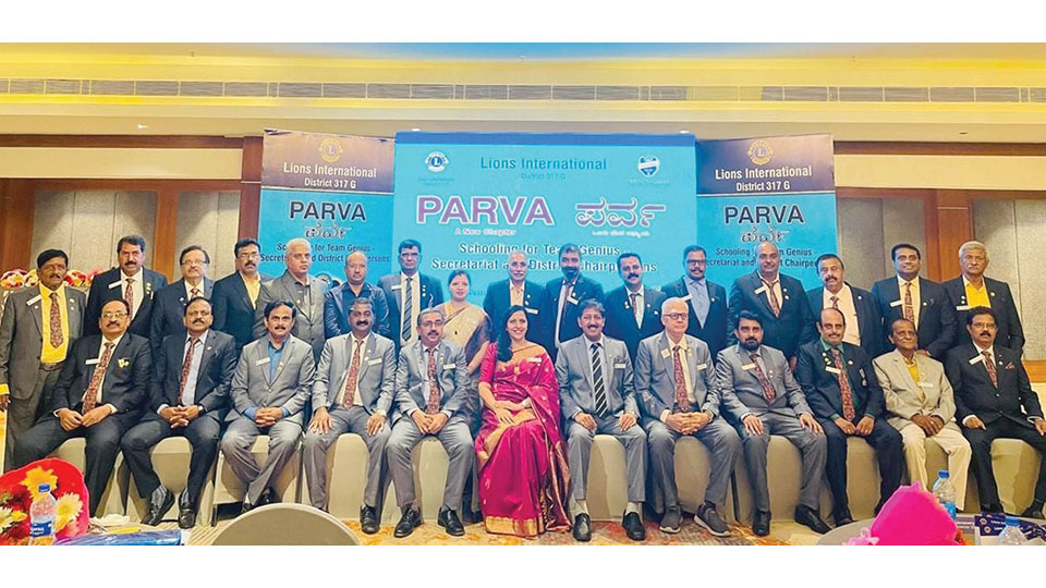 Parva: Lions Schooling for Secretariats and District Chairpersons