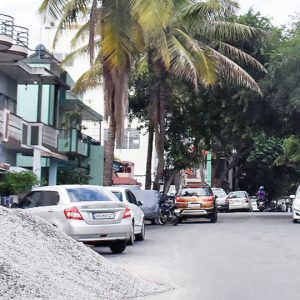 Vehicle parking by public in front of apartments, houses cause rift