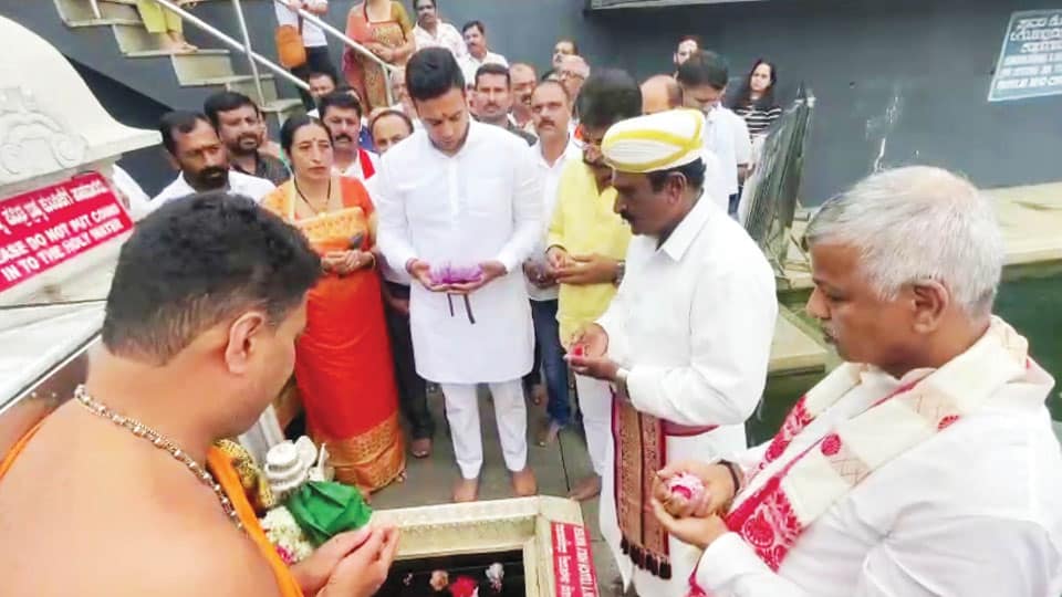 MP Yaduveer Wadiyar offers special puja at Talacauvery, Bhagamandala
