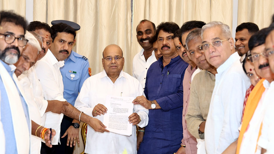 BJP bays for CM’s scalp, petitions Guv