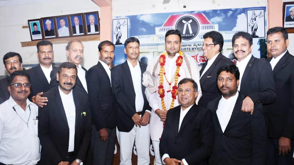 MP Yaduveer Wadiyar visits Mysore Bar Association