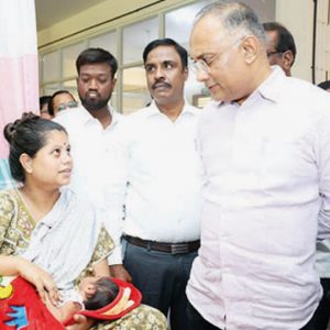 Health Minister praises SMT Maternity Hospital for excellent patient service