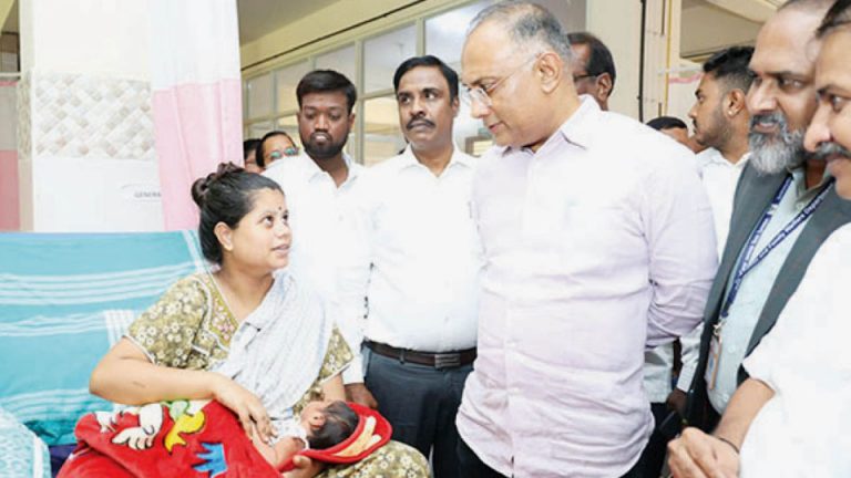 Health Minister praises SMT Maternity Hospital for excellent patient ...