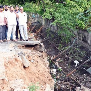 MLA inspects collapsed storm water drain