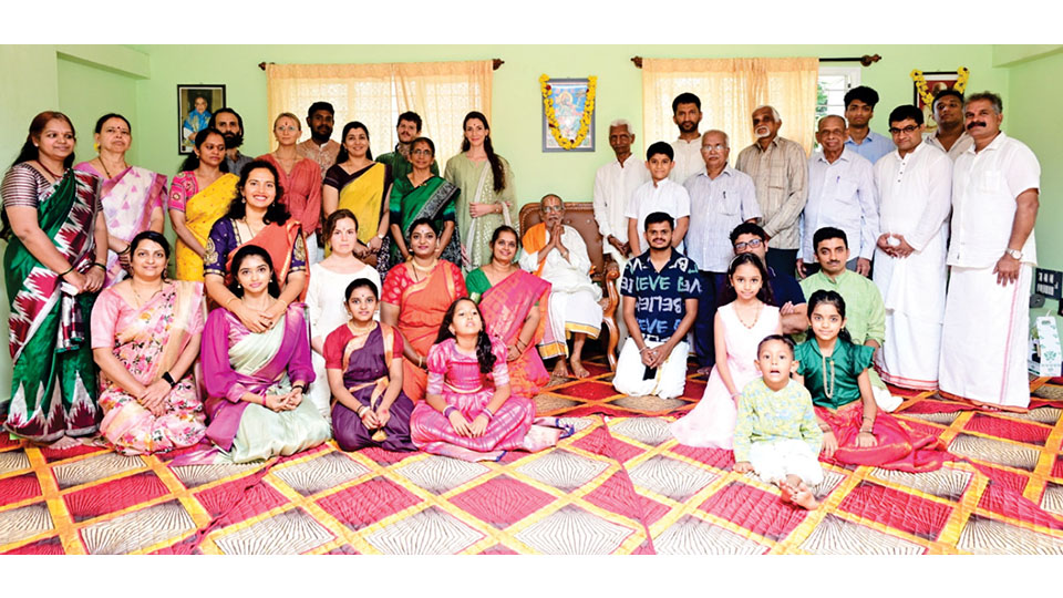 Guru Purnima: 98-year-old yoga legend BNS Iyengar feted
